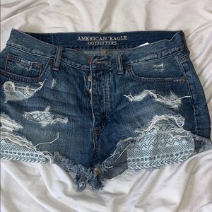 american eagle denim shorts size 8
